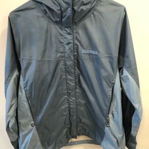 EUC women’s Marmot rain jacket Lg